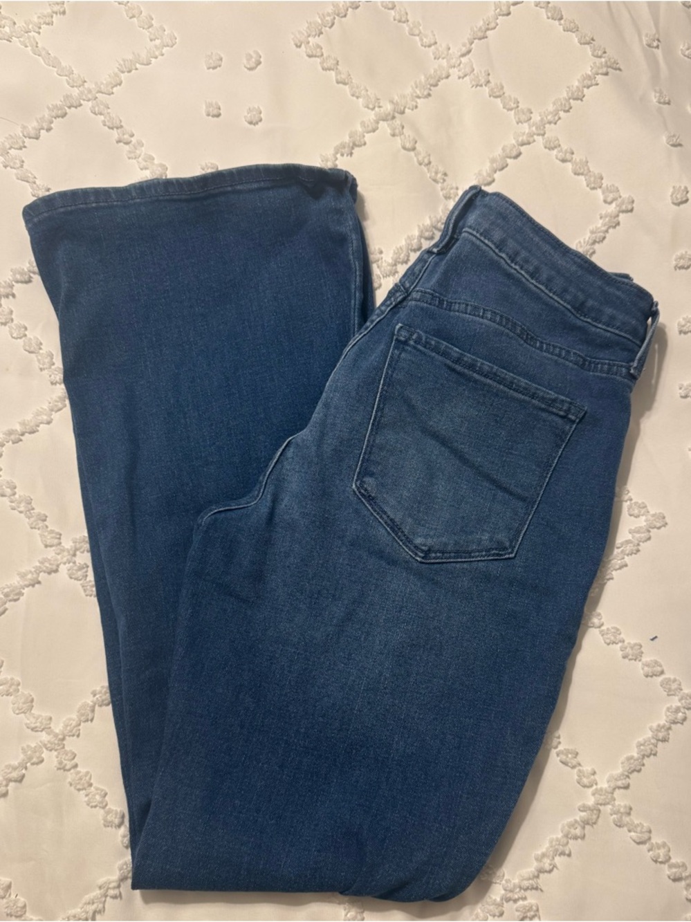Old Navy WOW Flare Jeans Size 6